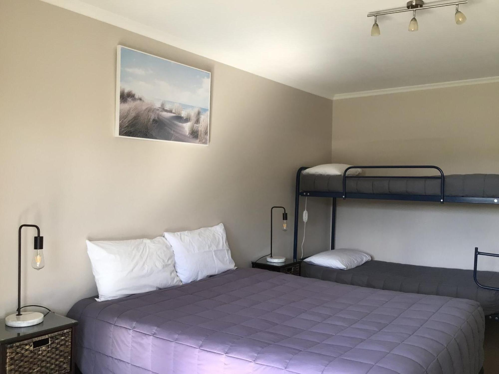 Fiordland Great Views Holiday Park Те-Анау Екстер'єр фото
