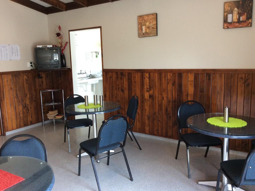Fiordland Great Views Holiday Park Те-Анау Екстер'єр фото