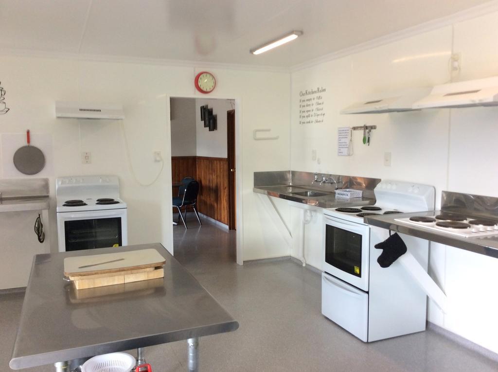 Fiordland Great Views Holiday Park Те-Анау Екстер'єр фото