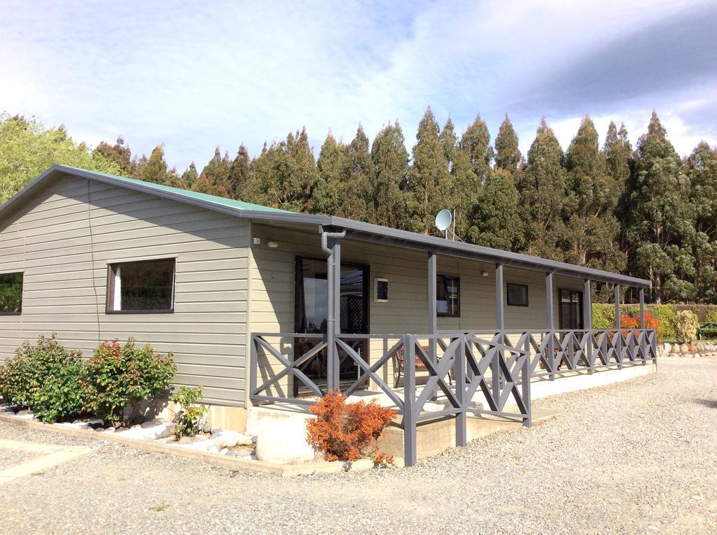 Fiordland Great Views Holiday Park Те-Анау Екстер'єр фото