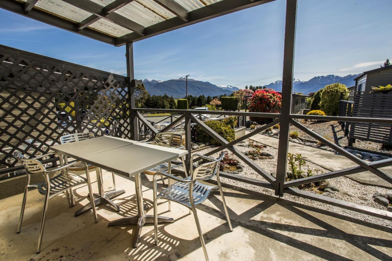 Fiordland Great Views Holiday Park Те-Анау Екстер'єр фото